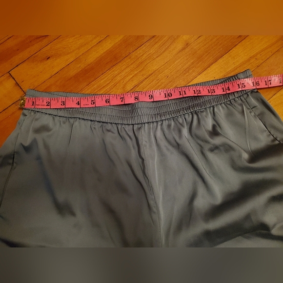 GUESS high rise satin jogger.  Elastic waistband and cuffs. Green sage. Size L. - Picture 10 of 12